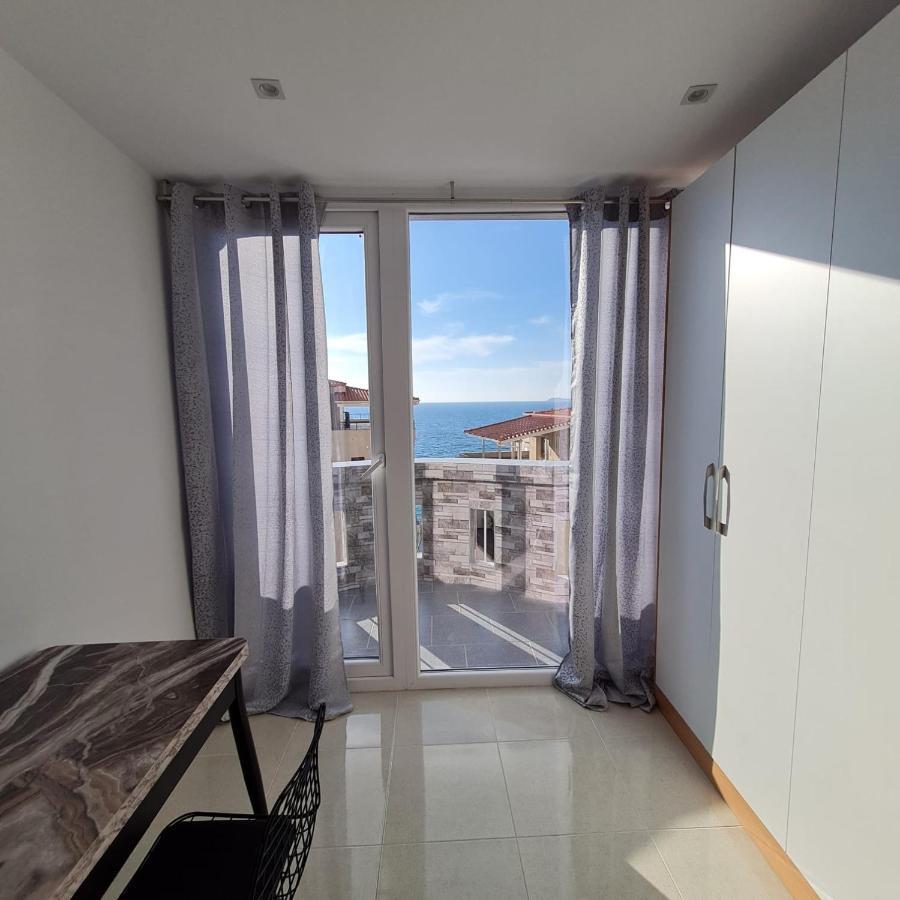 Mario Apartments 2 - Vlore Bagian luar foto