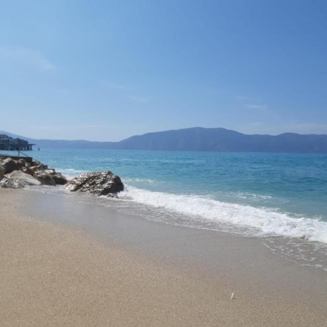 Mario Apartments 2 - Vlore Bagian luar foto
